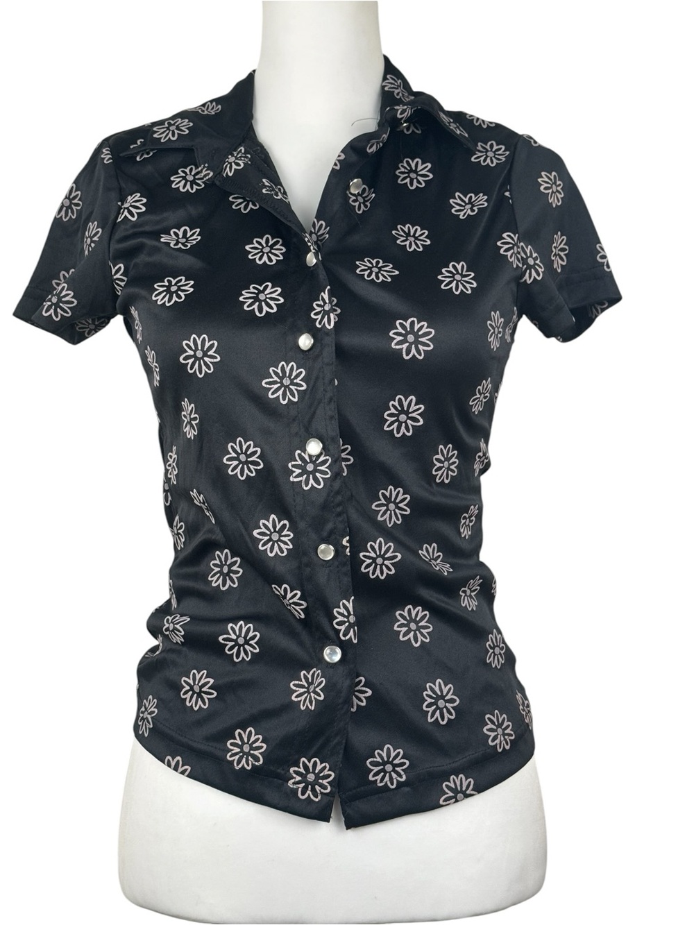 Y2K Vintage In Charge Floral Abstract Button Down Short Sleeve Shirt Size Medium - Picture 4 of 6